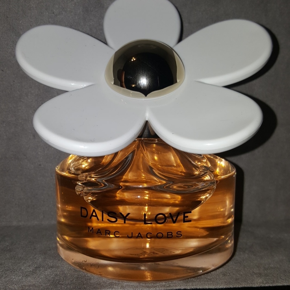 Daisy Love